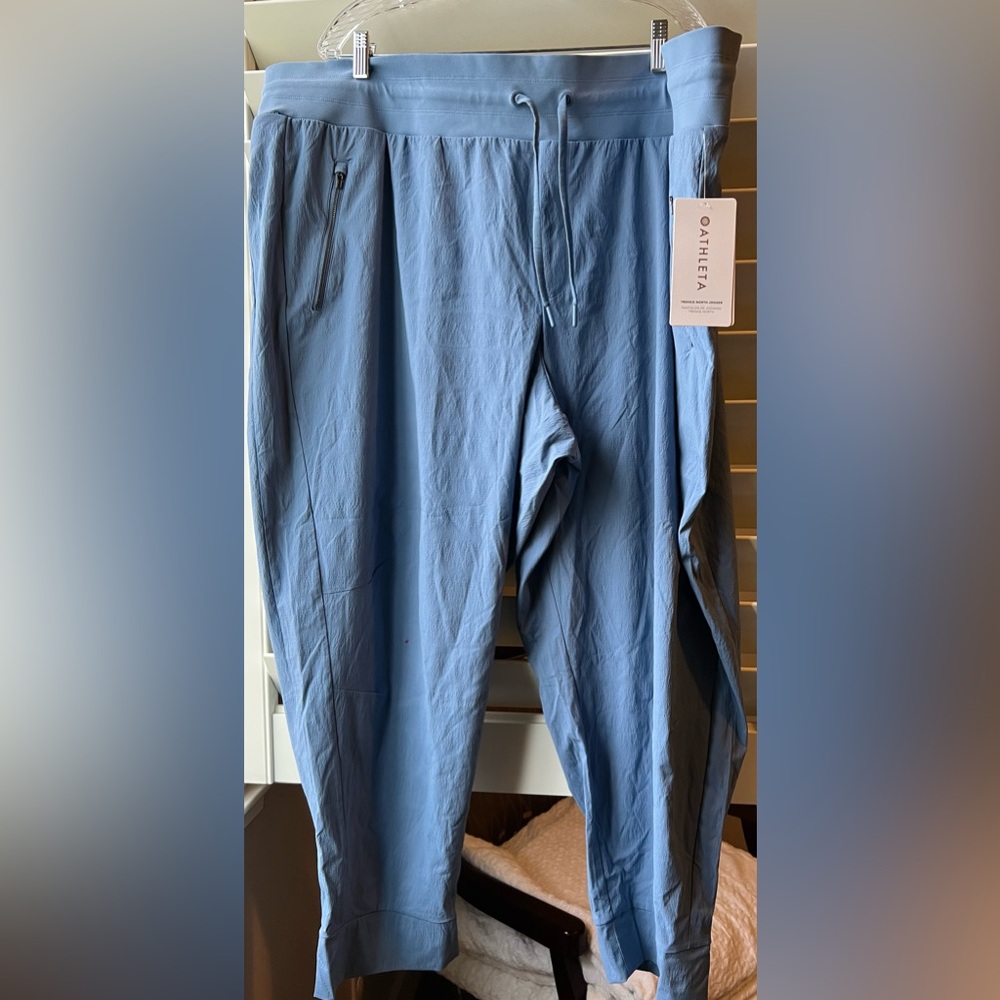 Athleta - NWT - TREKKIE North Jogger - Blue - Size 26
